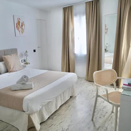 Hotell Aldara Sitges